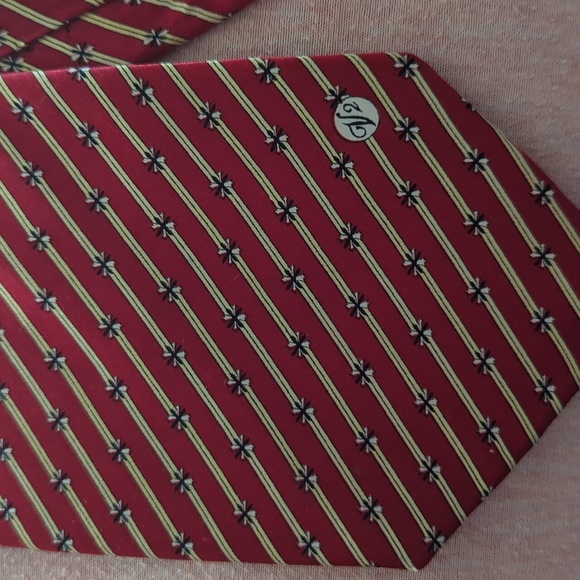 V2 Vintage Versace Classic Men's Tie - Picture 1 of 5